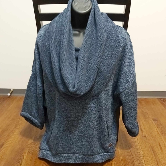 Sweater - Picture 3 of 6